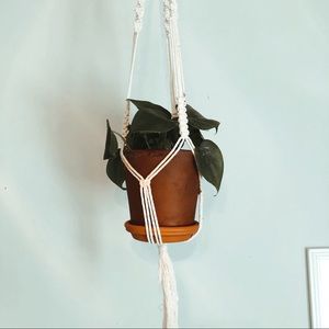 Brand new handmade macrame plant hanger
